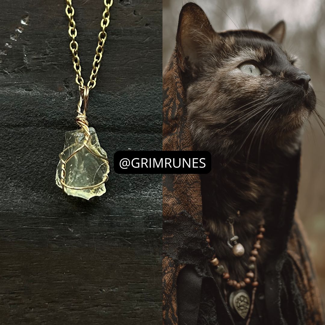 Witch Familiar Ancient Spirit Companion Exlusive Object Necklace