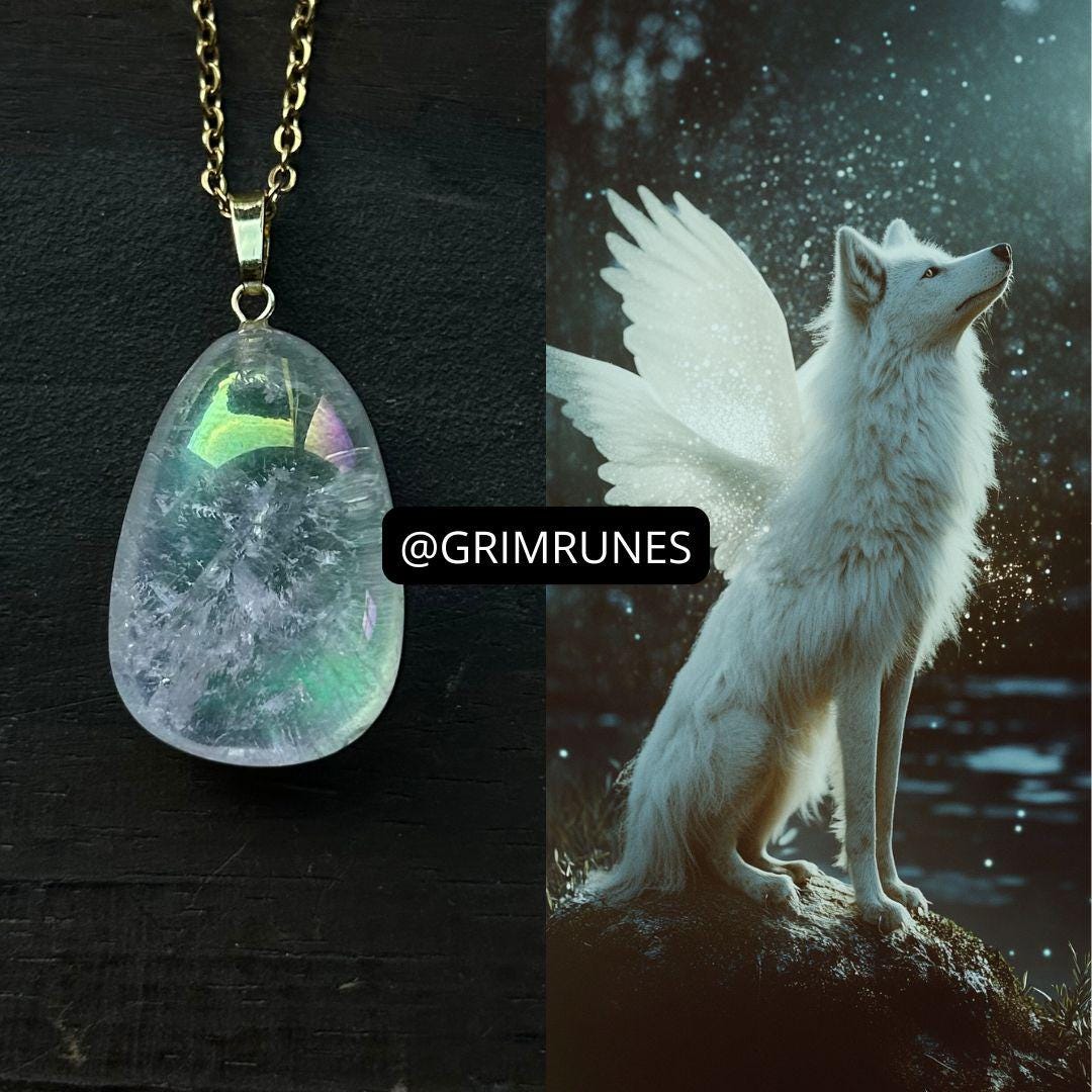 WITCH FAMILIAR Ancient Spirit Companion Exlusive Object Necklace