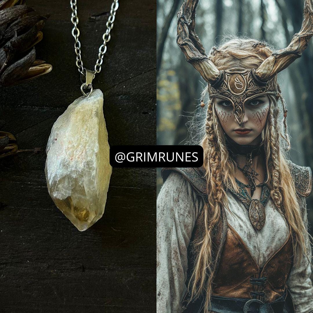 FYLGIA Ancient Spirit Companion Exlusive Object Necklace