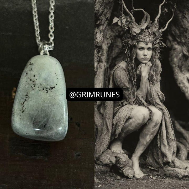 Dryad Ancient Spirit Companion Exlusive Object Necklace